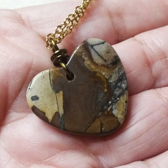 Handmade Zebra Jasper Heart Pendant – Minimalist Necklace for Fall Boho Style - Picture 5 of 7